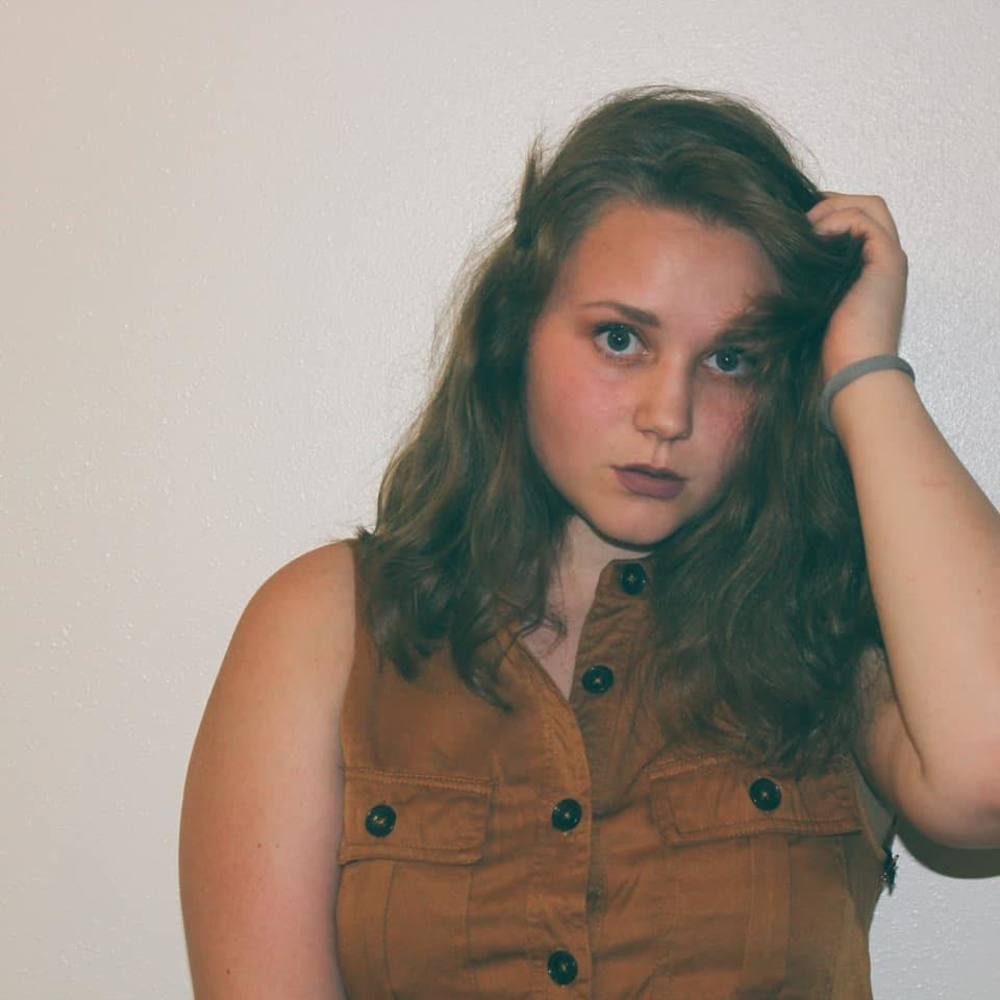 Meet your Posher, Kayla